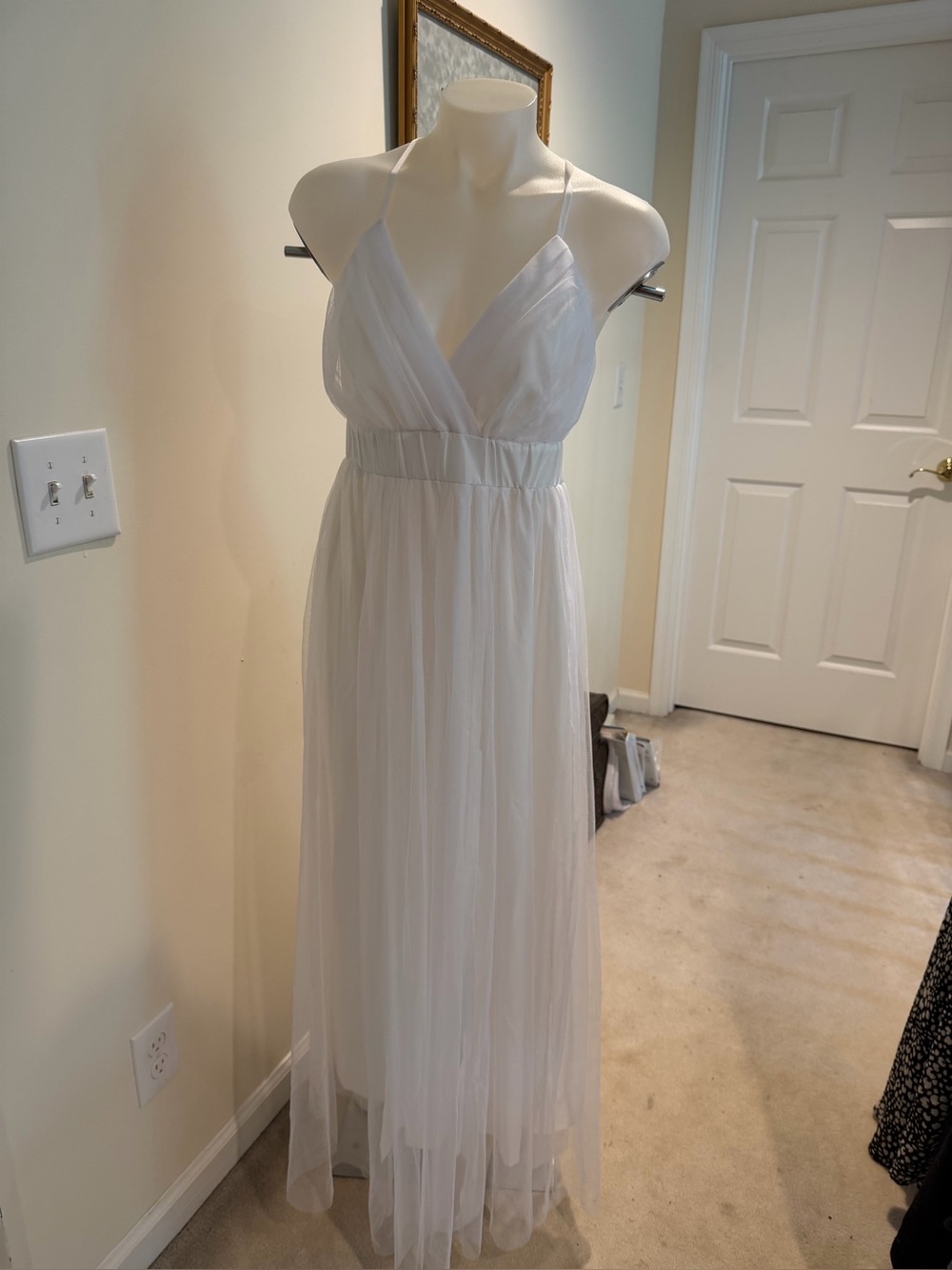 NWOT Elegant White Maxi Halter Dress Sz Med